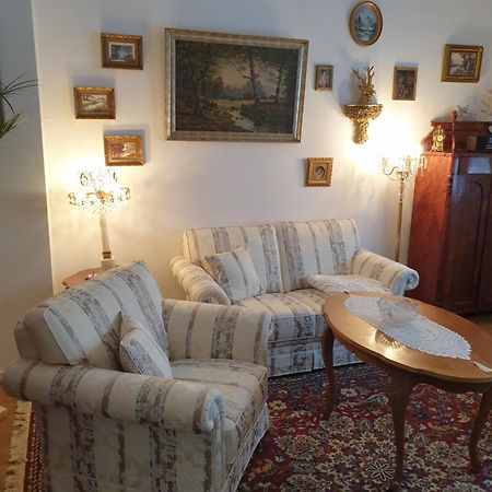 Gaestewohnung Elegance ハレ エクステリア 写真